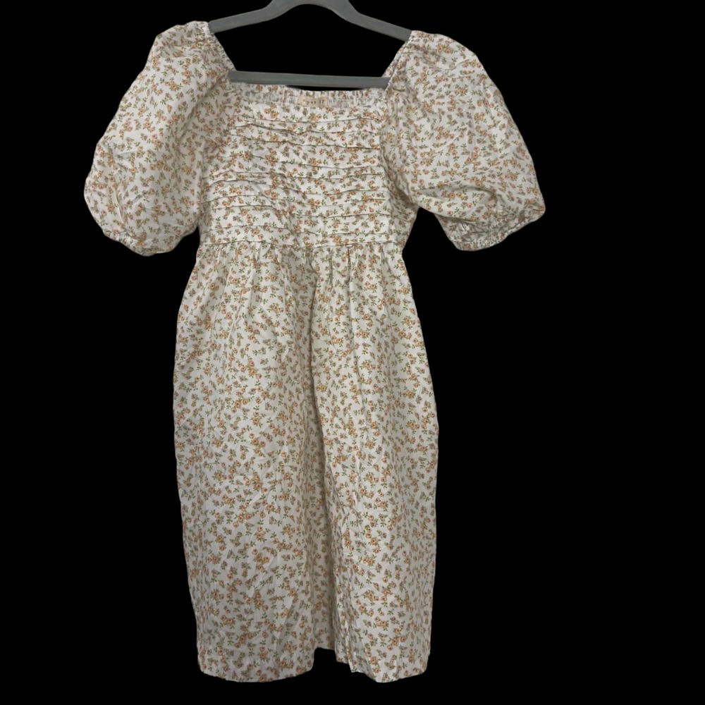 Copper Key Floral Smocked Top Sz Medium Cream Peach NWT Cottagecore Prairie Boho